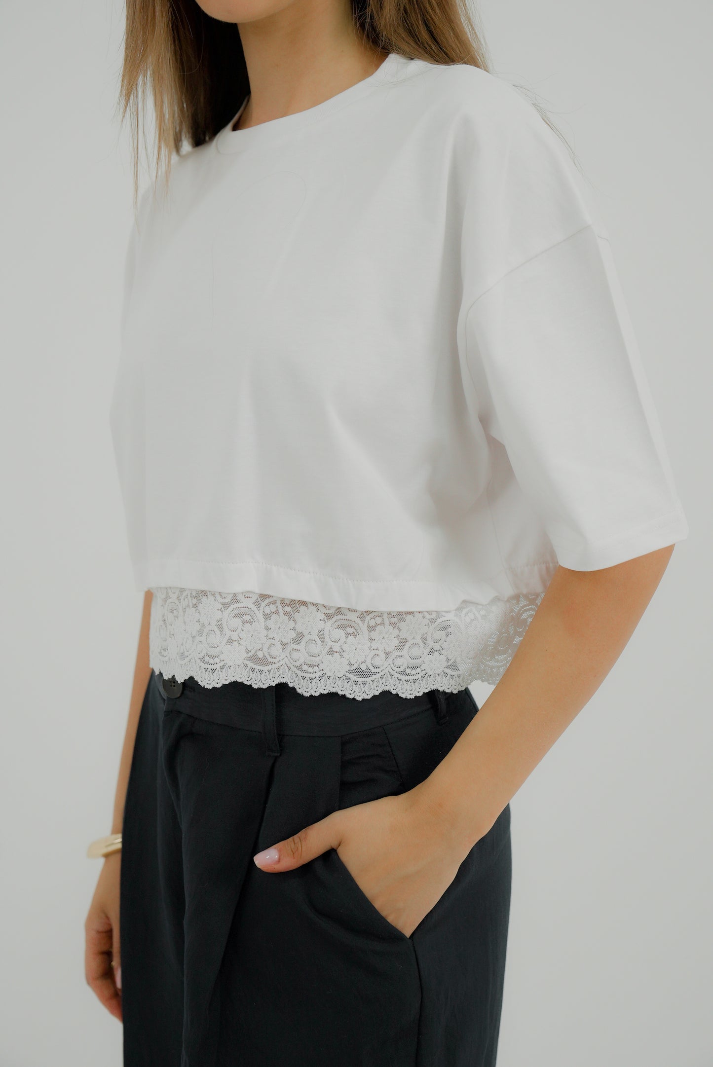 Cropped Tshirt - Lace Trim in White