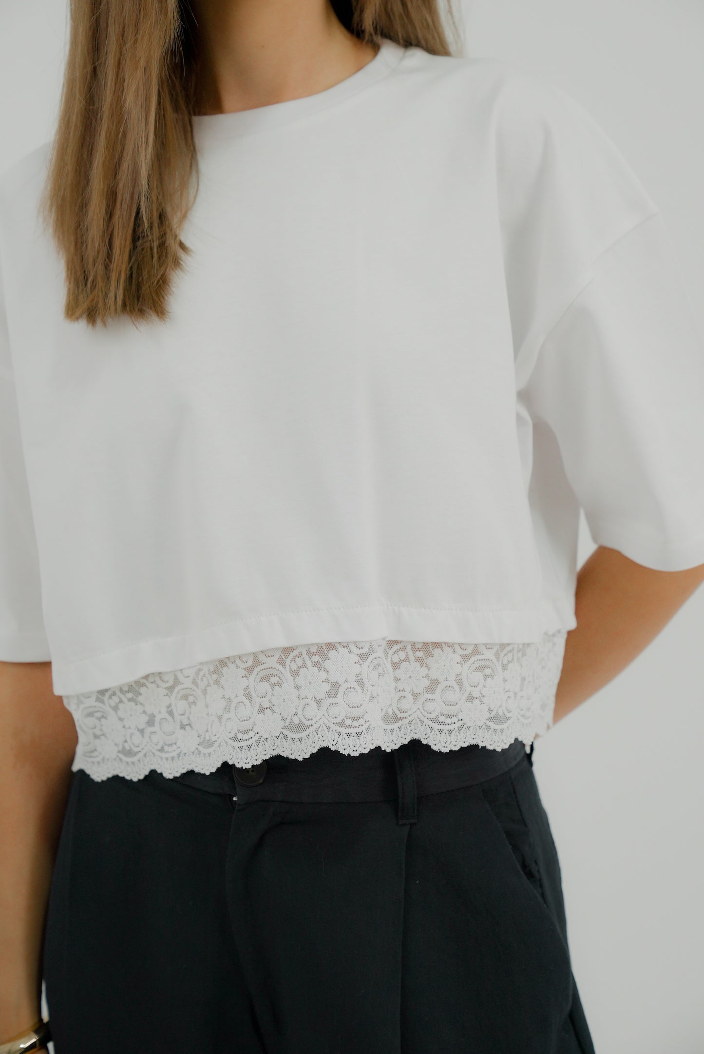 Cropped Tshirt - Lace Trim in White